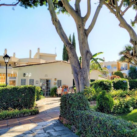 Apartament Dona Carlota Gardens, Sea Views, Pool, Restaurant Torremolinos Zewnętrze zdjęcie