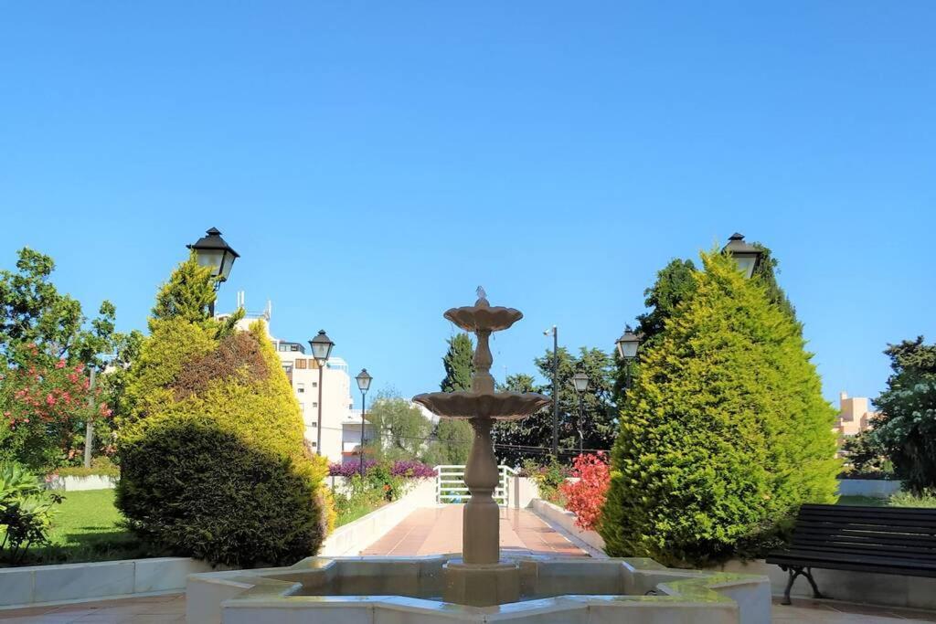 Apartament Dona Carlota Gardens, Sea Views, Pool, Restaurant Torremolinos Zewnętrze zdjęcie